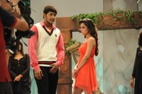 Manasunu Maaya Seyake Onloaction Stills